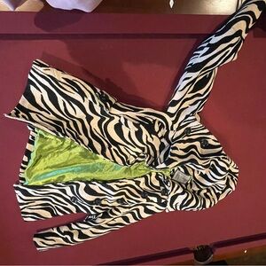 Dollhouse Zebra Pattern with Green Accent